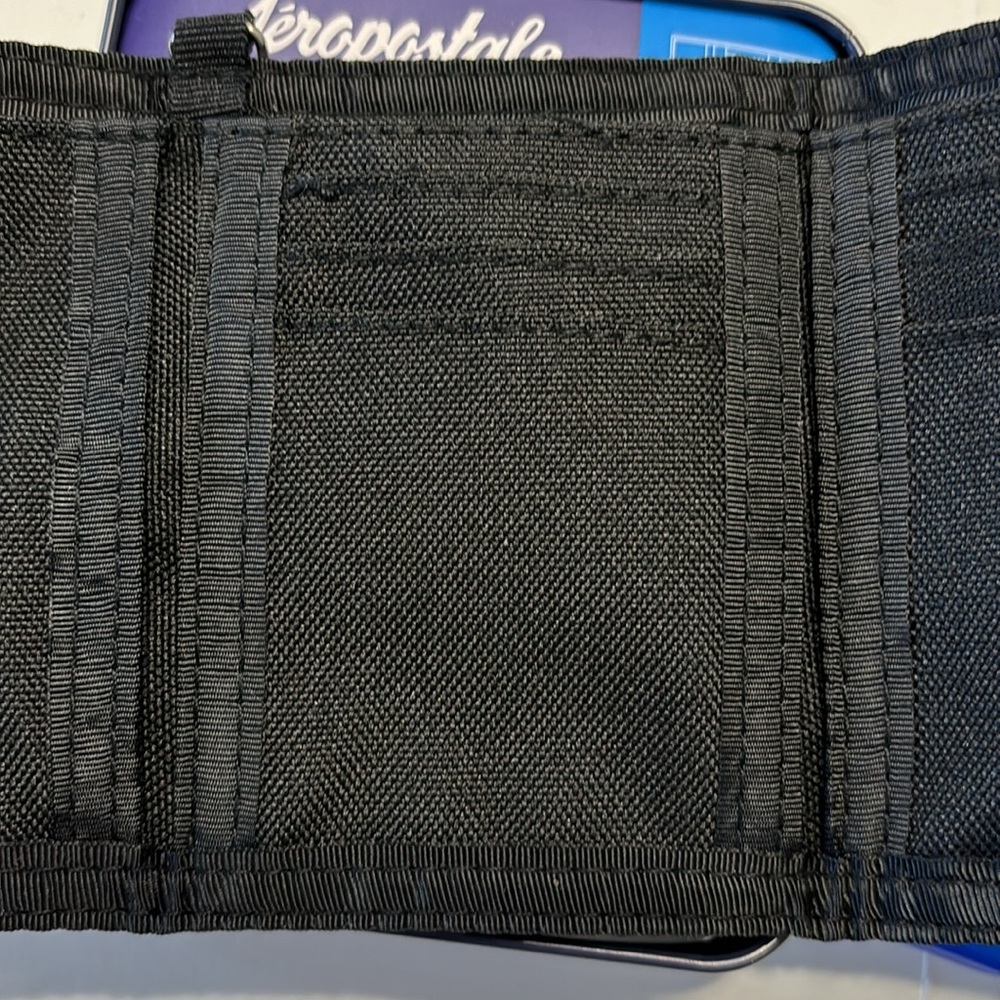 Aeropostale Gray Tri-Fold Wallet - Picture 8 of 11